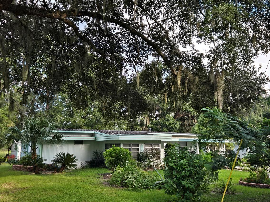 1709 SE 169th Terrace Rd., Silver Springs, FL 34488