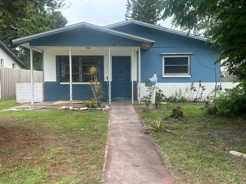 5234 9th Ave., St Petersburg, FL 33701