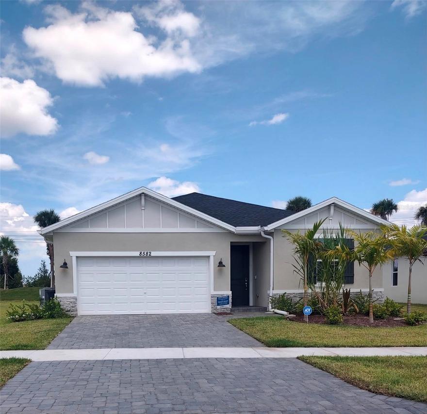 8582 Dahlia Cir., Port St Lucie, FL 34986