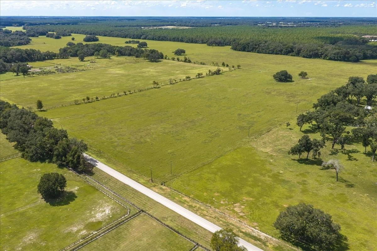 SE 215th Ave., Morriston, FL 32668