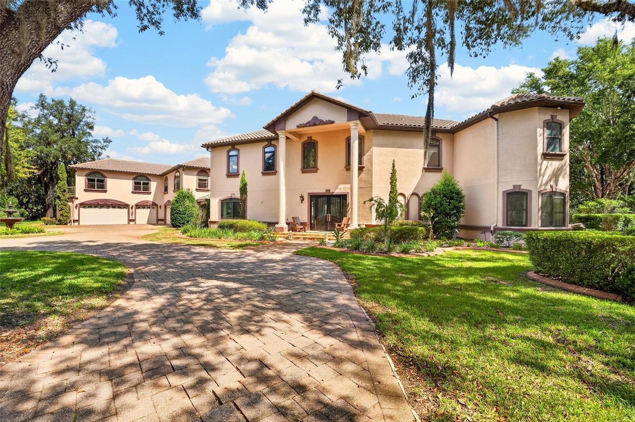 130 Hardesty Lake Rd., Interlachen, FL 32148