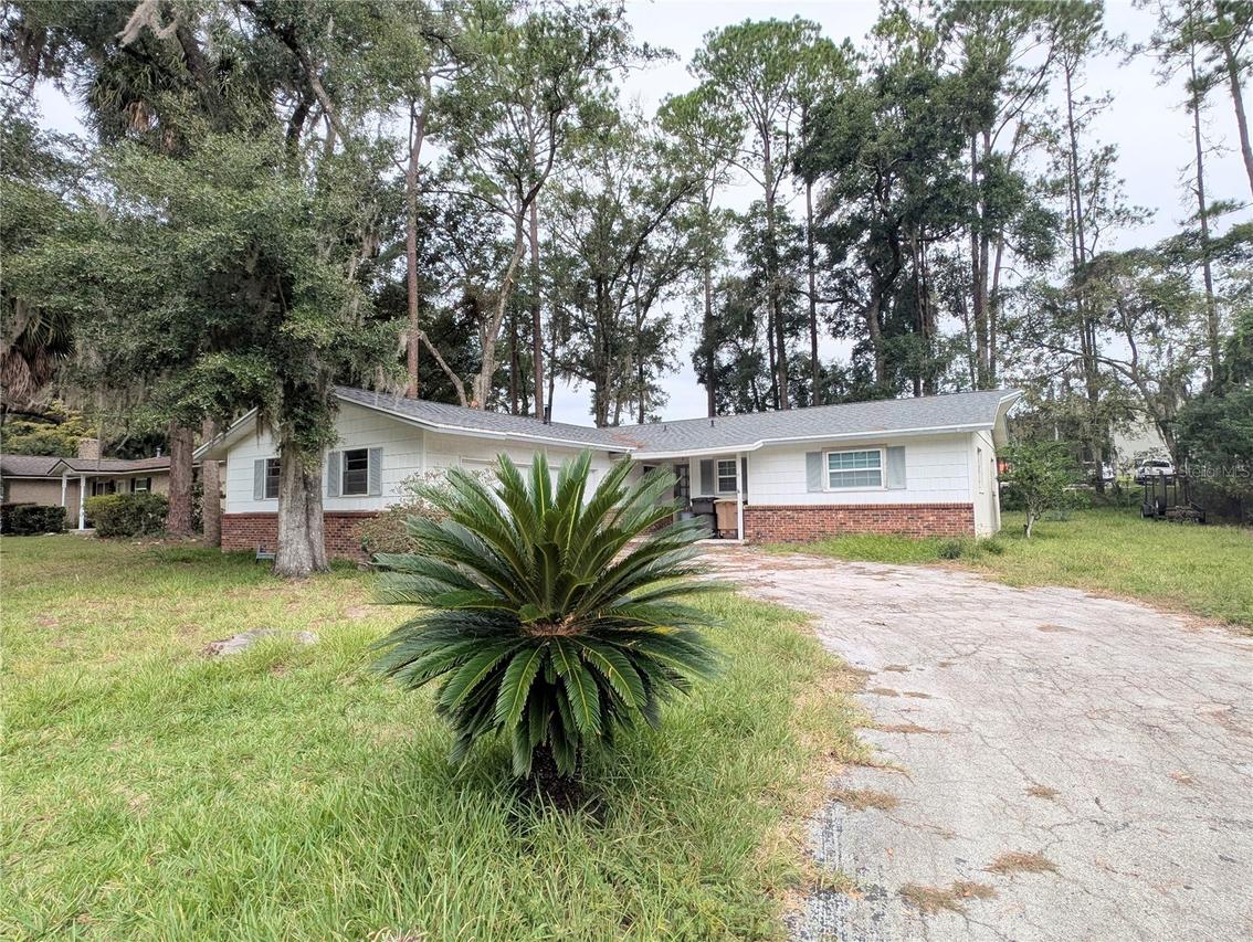 1715 NE 5th St., Ocala, FL 34470