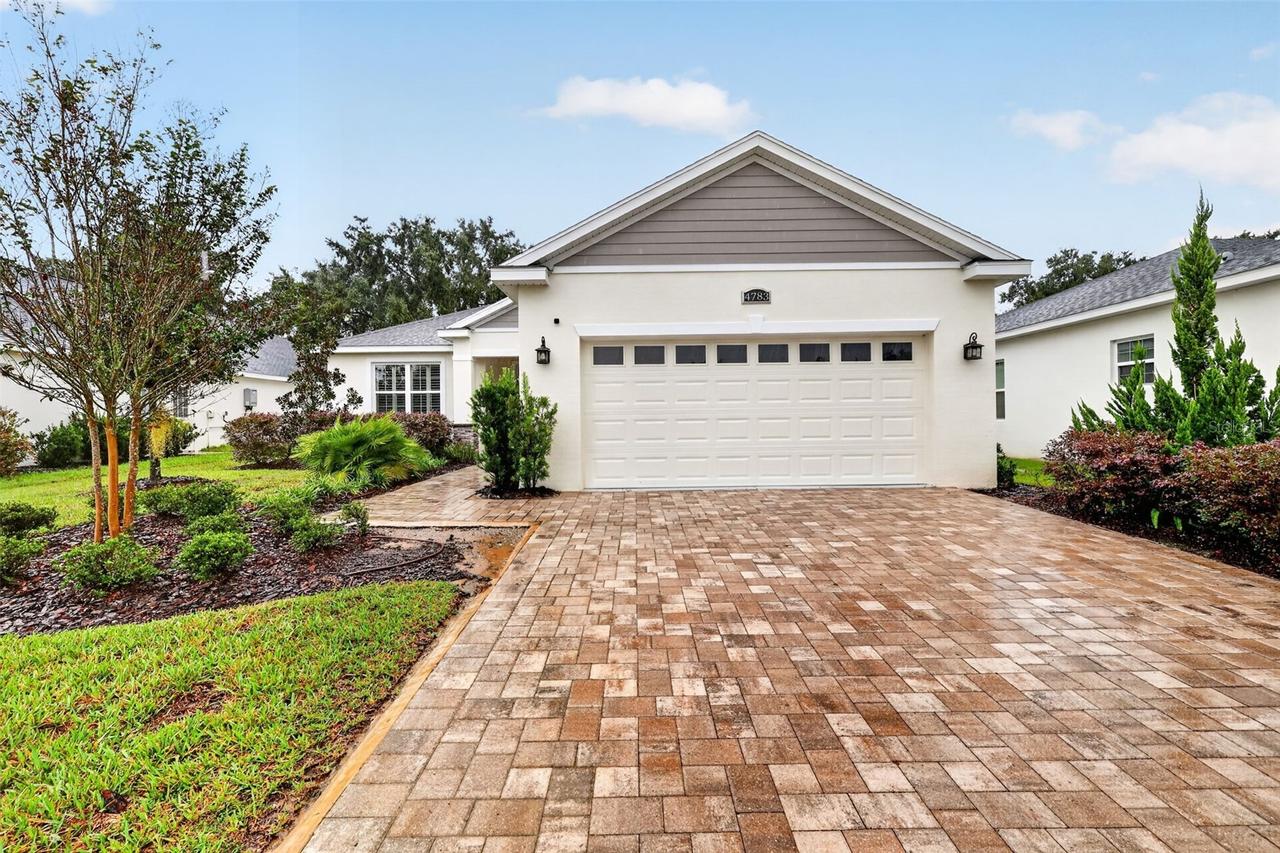 4783 NE 125th Loop, Oxford, FL 34484