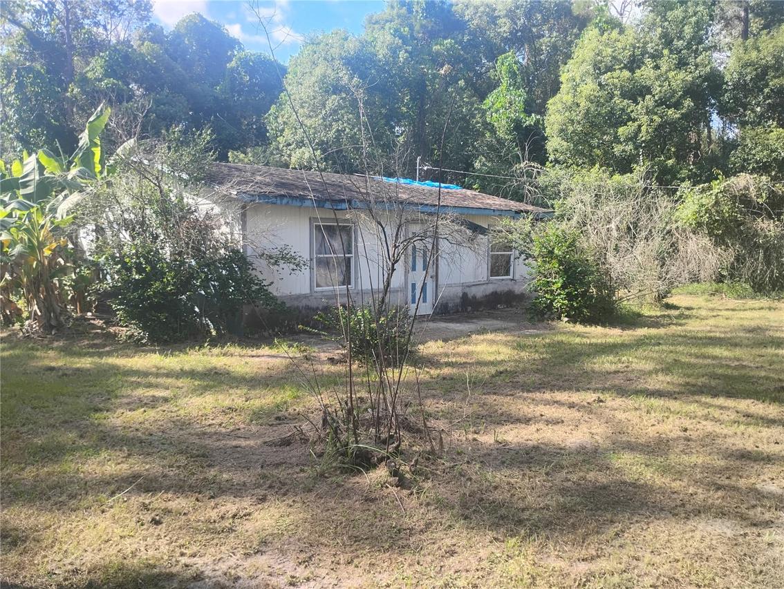 43907 Marie Ave., Deland, FL 32720