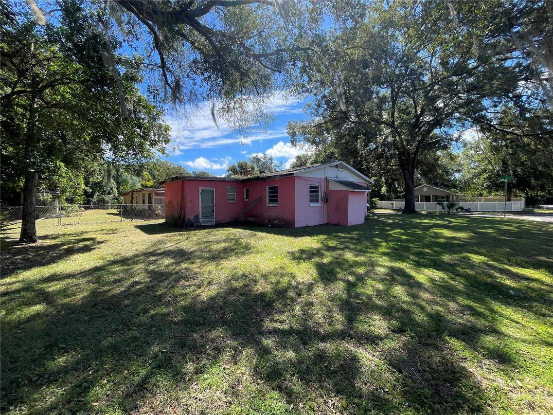1949 NW 4th Pl., Ocala, FL 34475