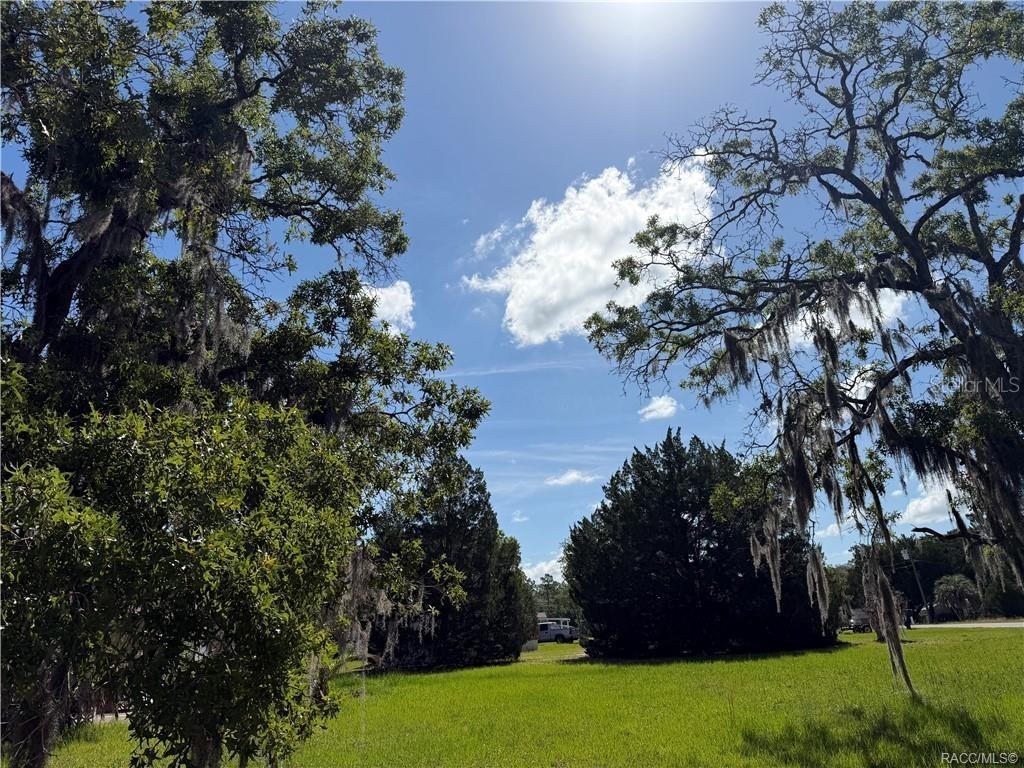 3352 S Junket Dr., Homosassa, FL 34448