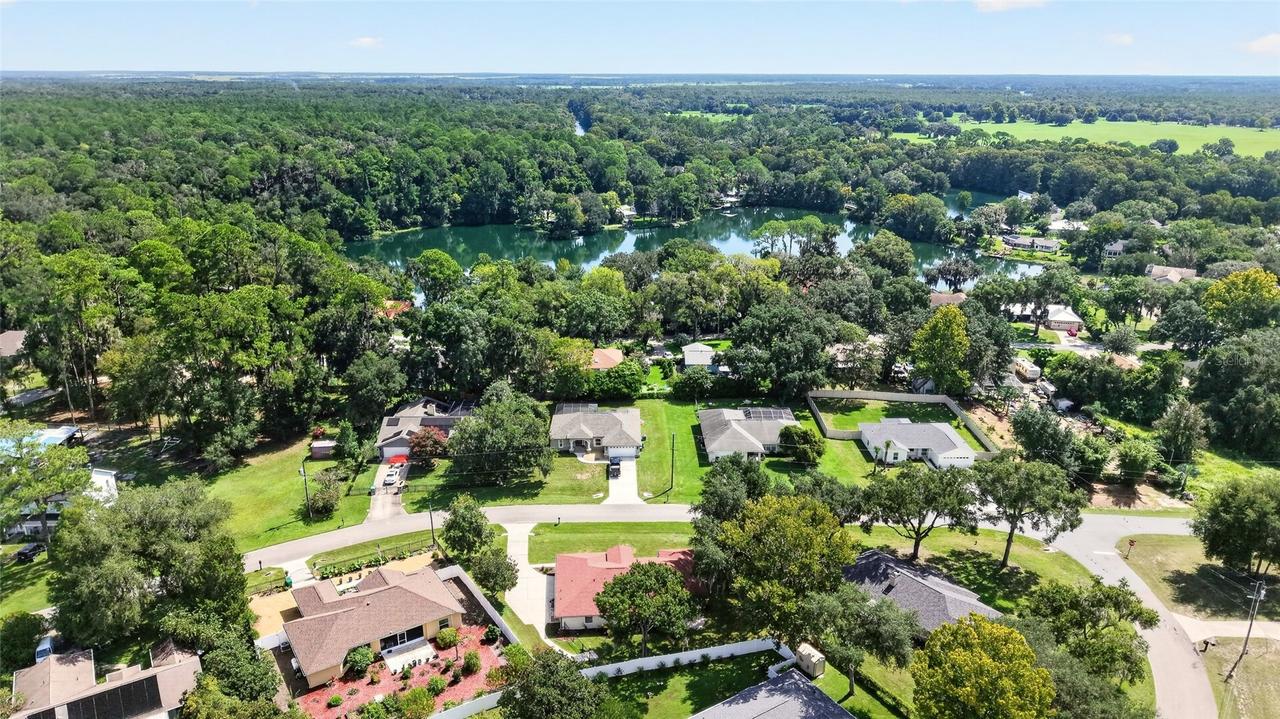 11542 Mockingbird Dr., Dunnellon, FL 34432