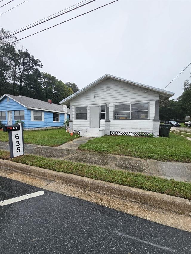 635 NE 8th Ave., Ocala, FL 34470