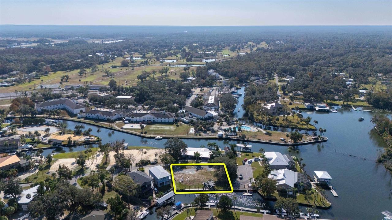 1924 SE 3rd Ct., Crystal River, FL 34429
