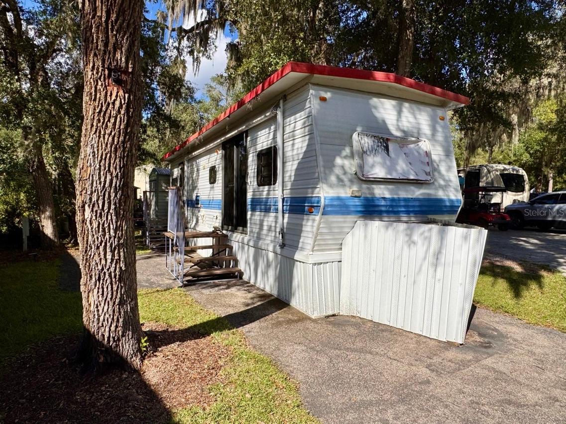 25153 NE 143rd St. #61, Salt Springs, FL 32134