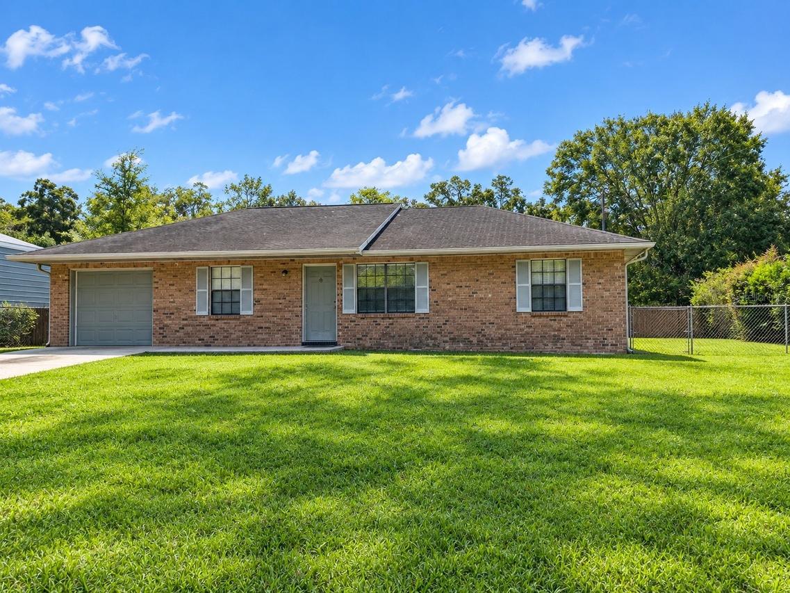 26719 NW 3rd Pl., Newberry, FL 32669