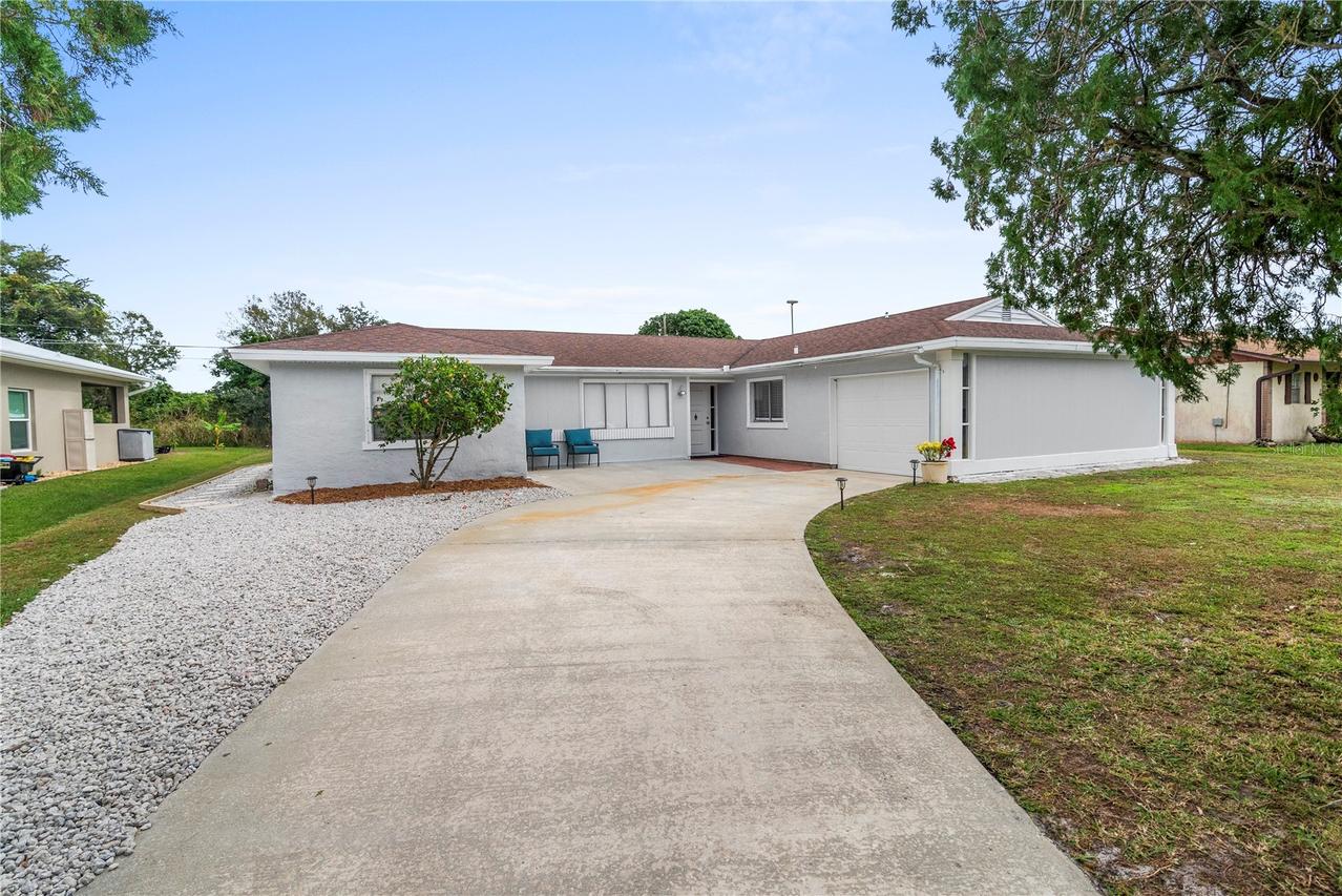 767 Aragon Ave., Palm Bay, FL 32905