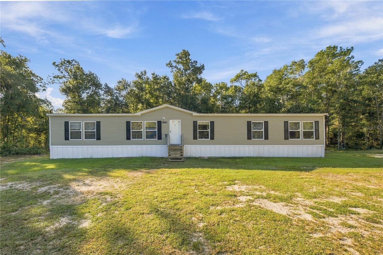 9921 SE 160th Ave., Ocklawaha, FL 32179