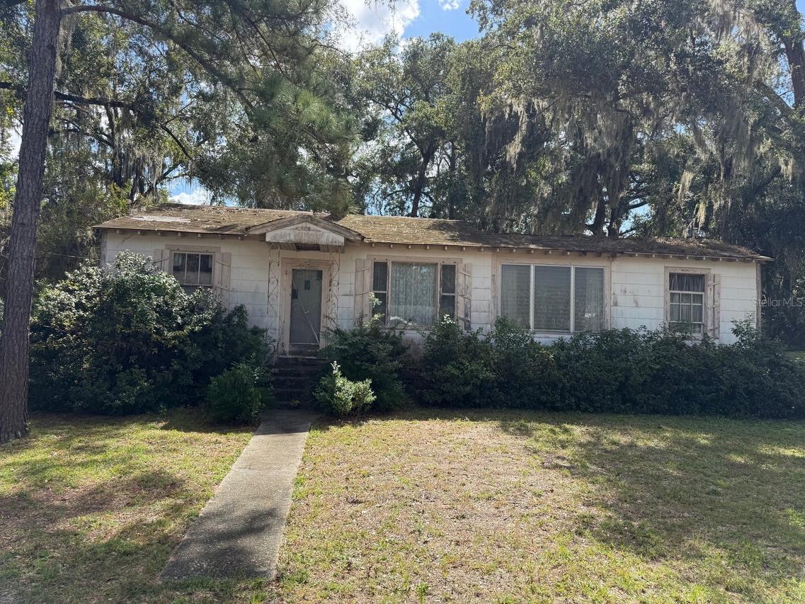 1234 NE 8th St., Ocala, FL 34470