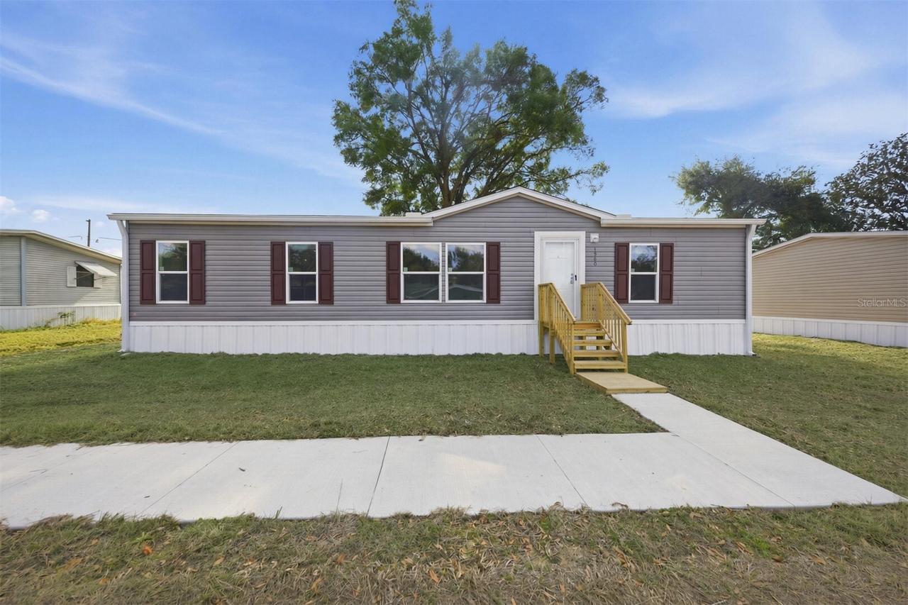 1560 NE 162nd St., Citra, FL 32113