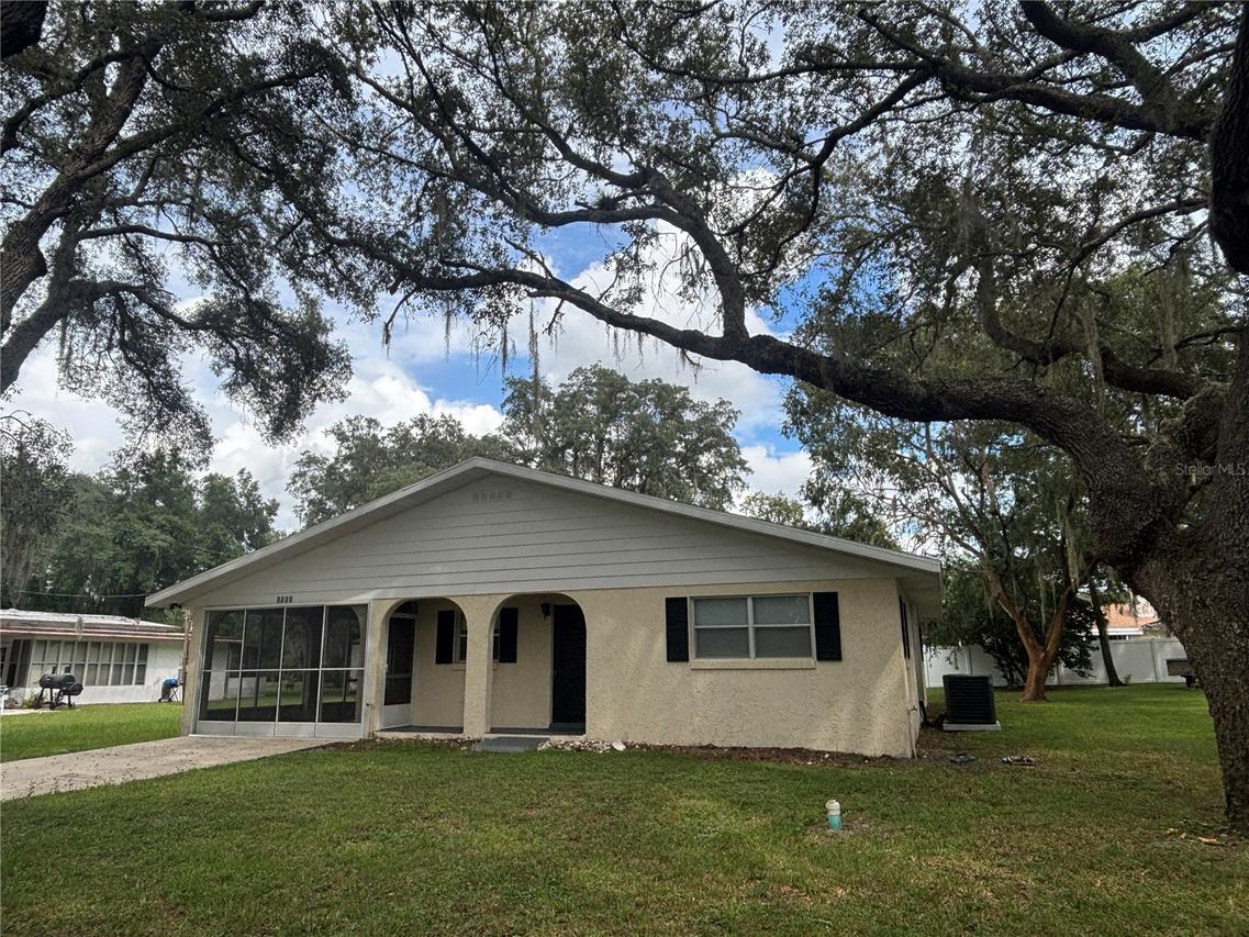1851 SE 176th Ave., Silver Springs, FL 34488