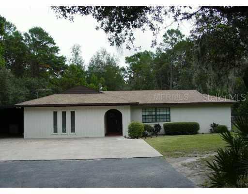 14 Oakwood Rd., Auburndale, FL 33880