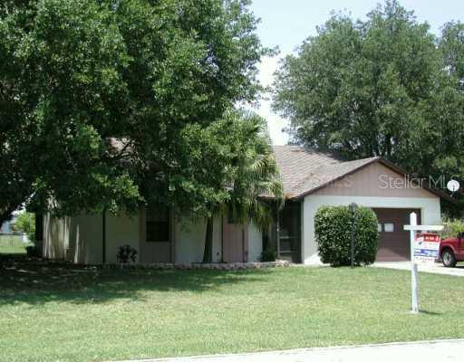 907 Van Dr., Auburndale, FL 33823