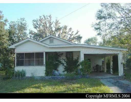 307 Lakedale Dr., Auburndale, FL 33823