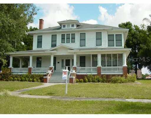 301 E Sessoms Ave., Lake Wales, FL 33853