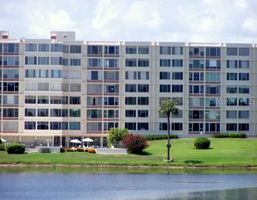 700 Mirror Ter., Winter Haven, FL 33881