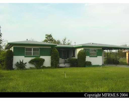 550 Lake Maude Dr., Winter Haven, FL 33881