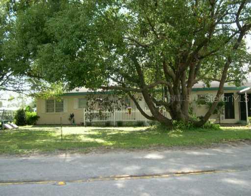 1317 28th St., Winter Haven, FL 33881