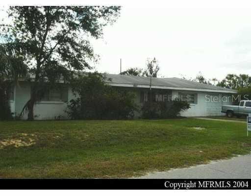 4821 Wales St., Lake Wales, FL 33859