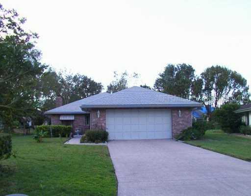 521 Pebble Springs Ct., Winter Haven, FL 33884