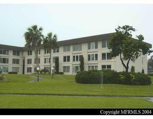 333 Lake Howard Dr. #214-A, Winter Haven, FL 33880