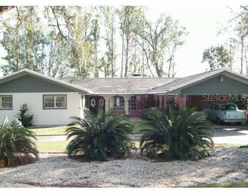 516 Lake Lulu Dr., Winter Haven, FL 33880