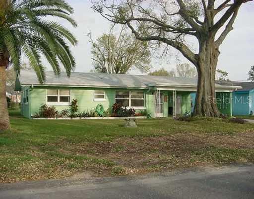 1814 5th St., Winter Haven, FL 33880