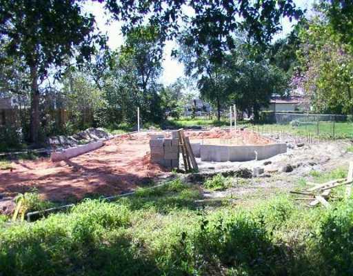 414 Walnut St., Auburndale, FL 33823