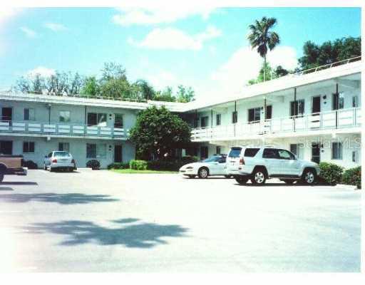 203 Barcelona, Winter Haven, FL 33884