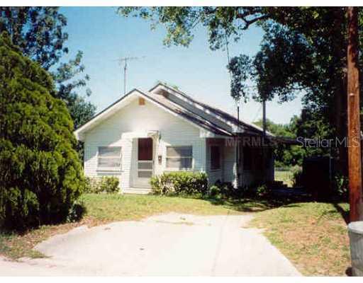 320 Weaver Ave., Lake Wales, FL 33853