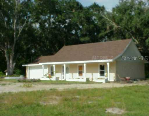 106 Hill Top Dr., Winter Haven, FL 33881