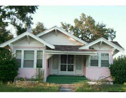 236 E Seminole Ave., Lake Wales, FL 33853