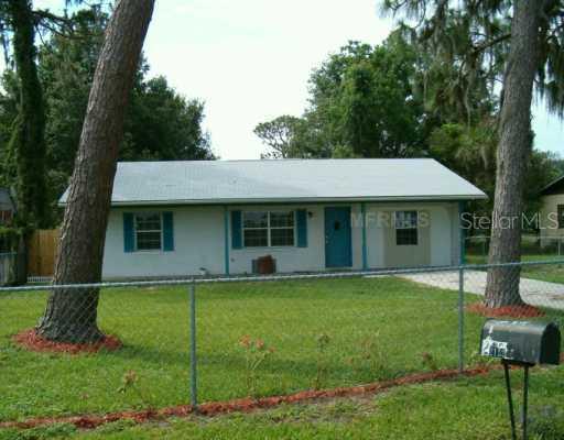 2122 Lake Dr., Winter Haven, FL 33881