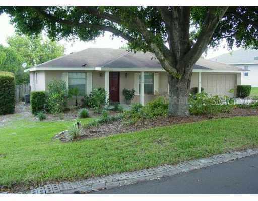 220 Escambia Dr., Winter Haven, FL 33884