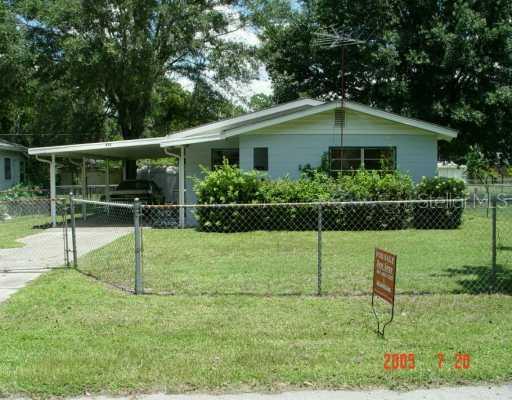 211 Kay St., Auburndale, FL 33823