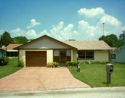 11 Sandalwood Dr., Davenport, FL 33837