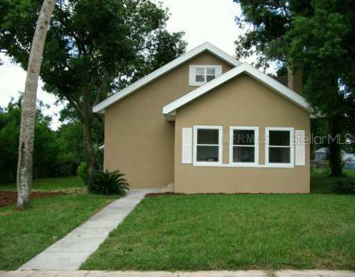 215 E Palmetto St., Davenport, FL 33837