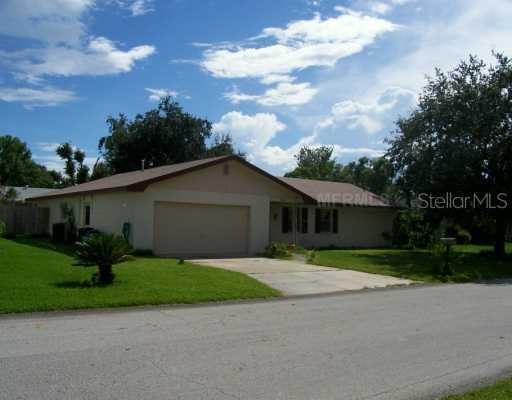 225 Chaucer Ln., Winter Haven, FL 33884