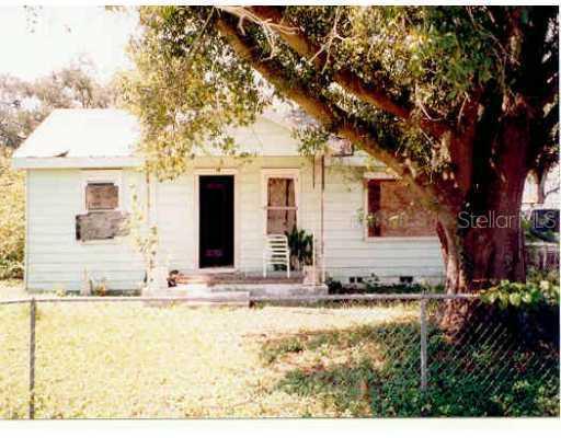 34 East Bay Blvd., Lake Wales, FL 33859