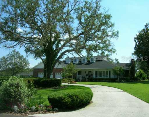 50 Pine Forest Dr., Haines City, FL 33844