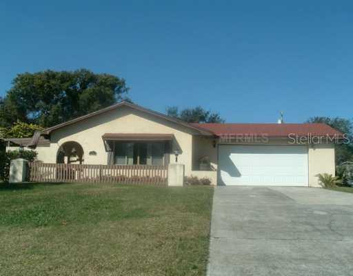 124 Overlook Dr., Winter Haven, FL 33884