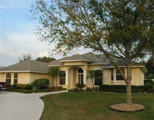 33 Skidmore Rd., Winter Haven, FL 33884