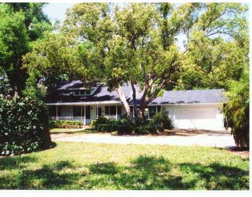 2695 Country Club Rd., Winter Haven, FL 33881