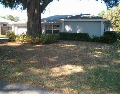 405 Durrell Cir., Winter Haven, FL 33884