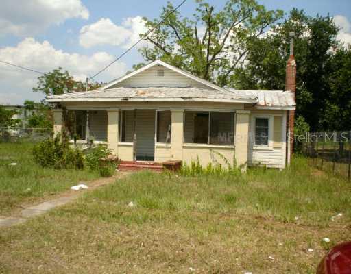 144 C St., Lake Wales, FL 33853